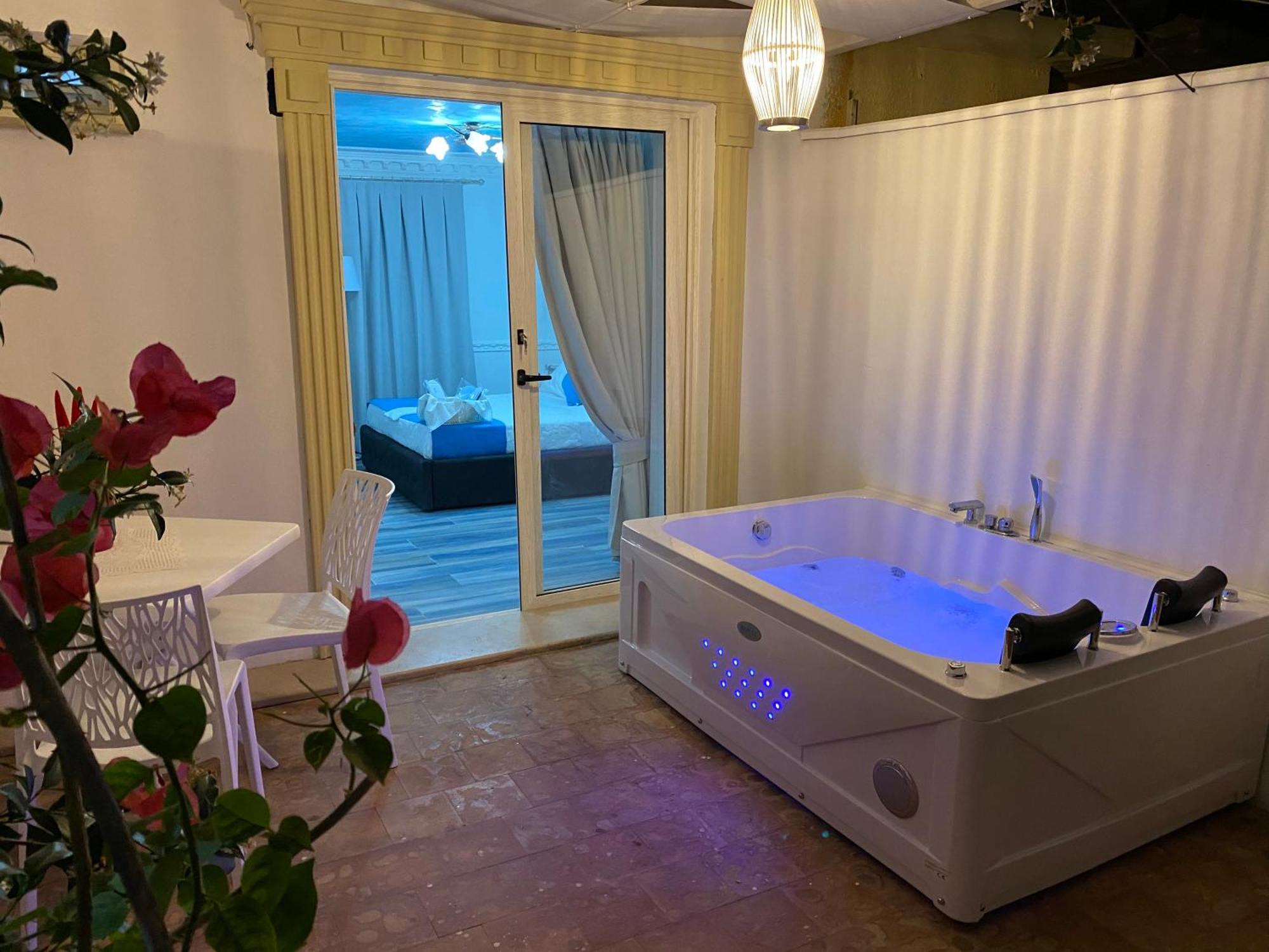 Luxury B&B Suite Jacuzzi Villa Filomena Marina di Camerota Ngoại thất bức ảnh